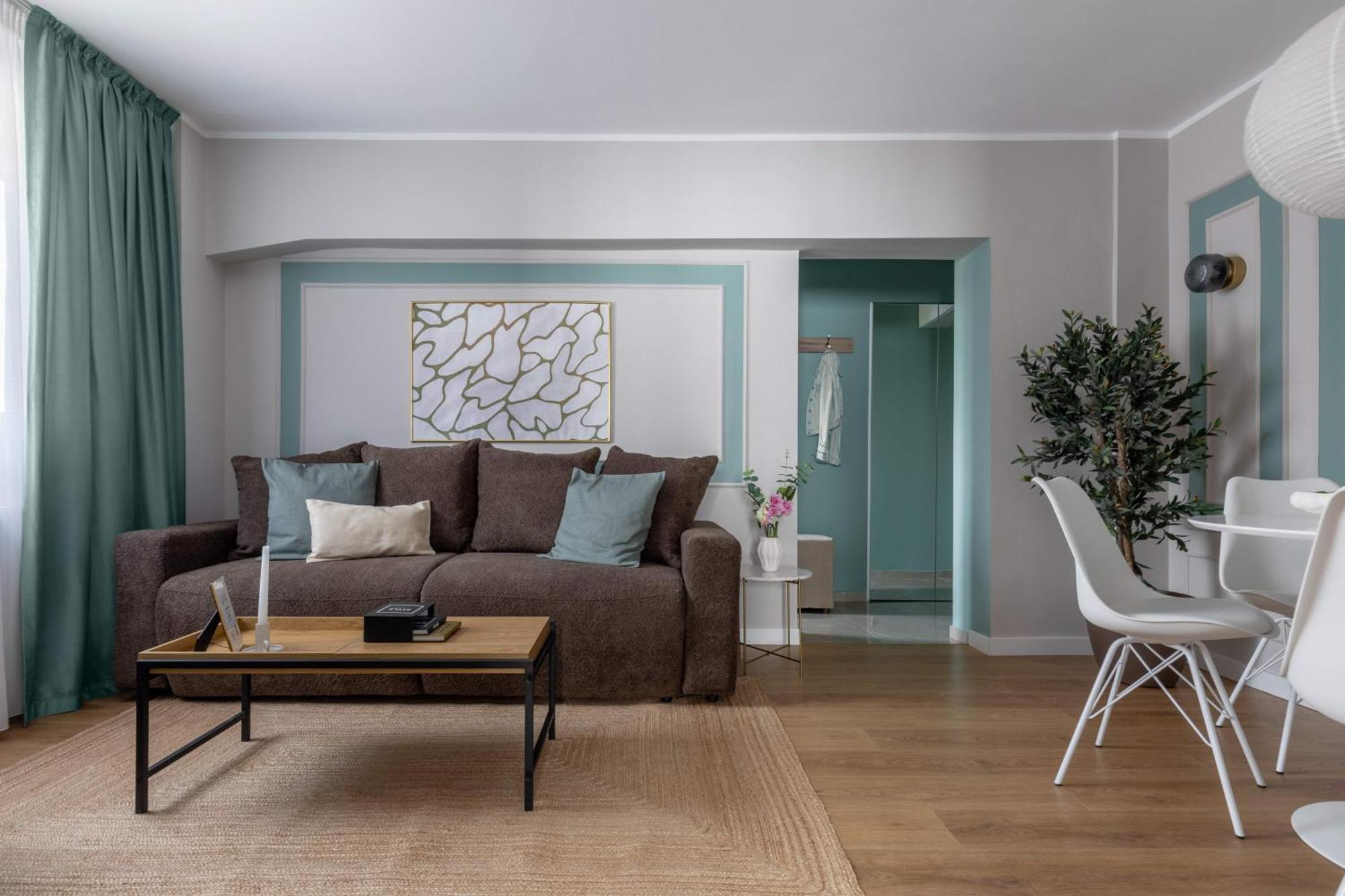 Holt - Sublime Minty Green 1Br On The Park Bucharest Exterior photo